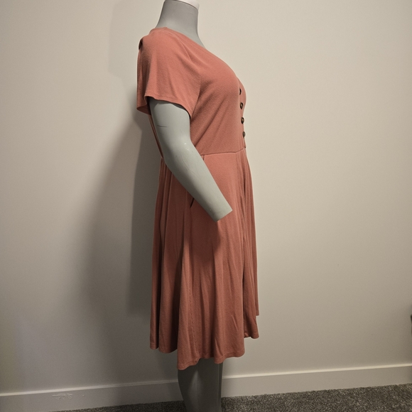 Torrid Size 2, Dusty Rose, Button-Down Midi Dress - Picture 2 of 5